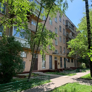 Продается 2-х комнатная квартира в г. Москве на ул. Лосевская дом 22